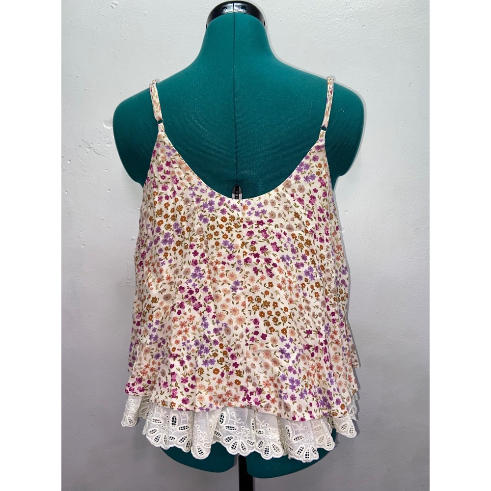 Hem & Thread Boho Ditsy Floral Eyelet Lace Trim Tiered Fairy Cami Tank Top NWT M - Picture 5 of 10